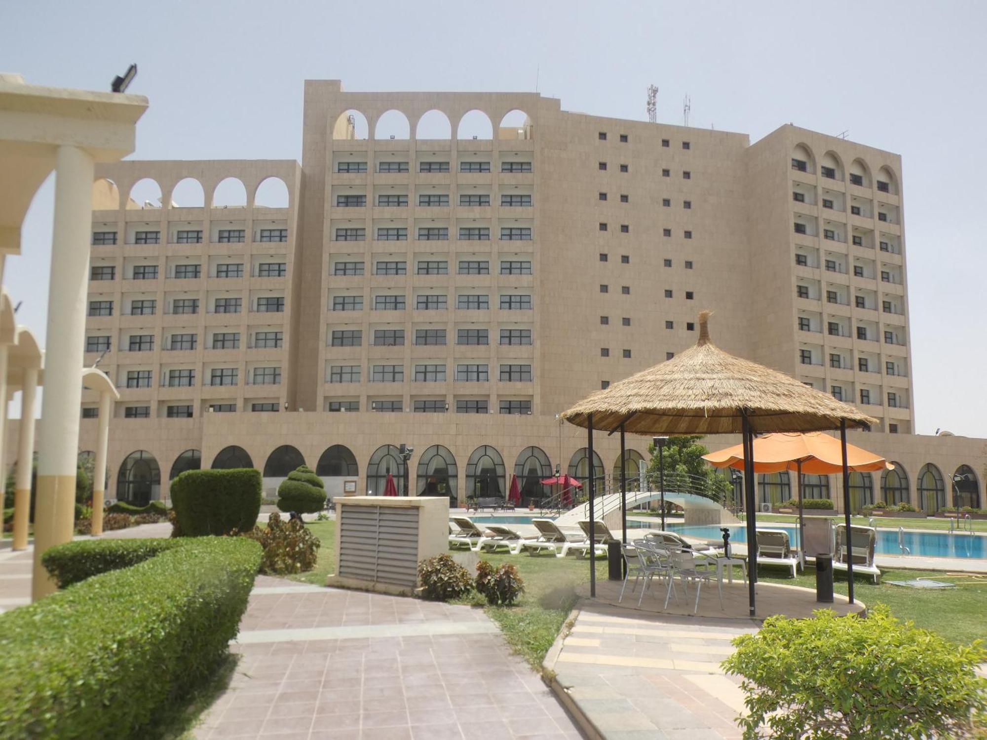 L'Amitie Hotel NʼDjamena Exteriér fotografie